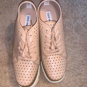 Steve Madden Women's Unfazed Wedge Oxfords